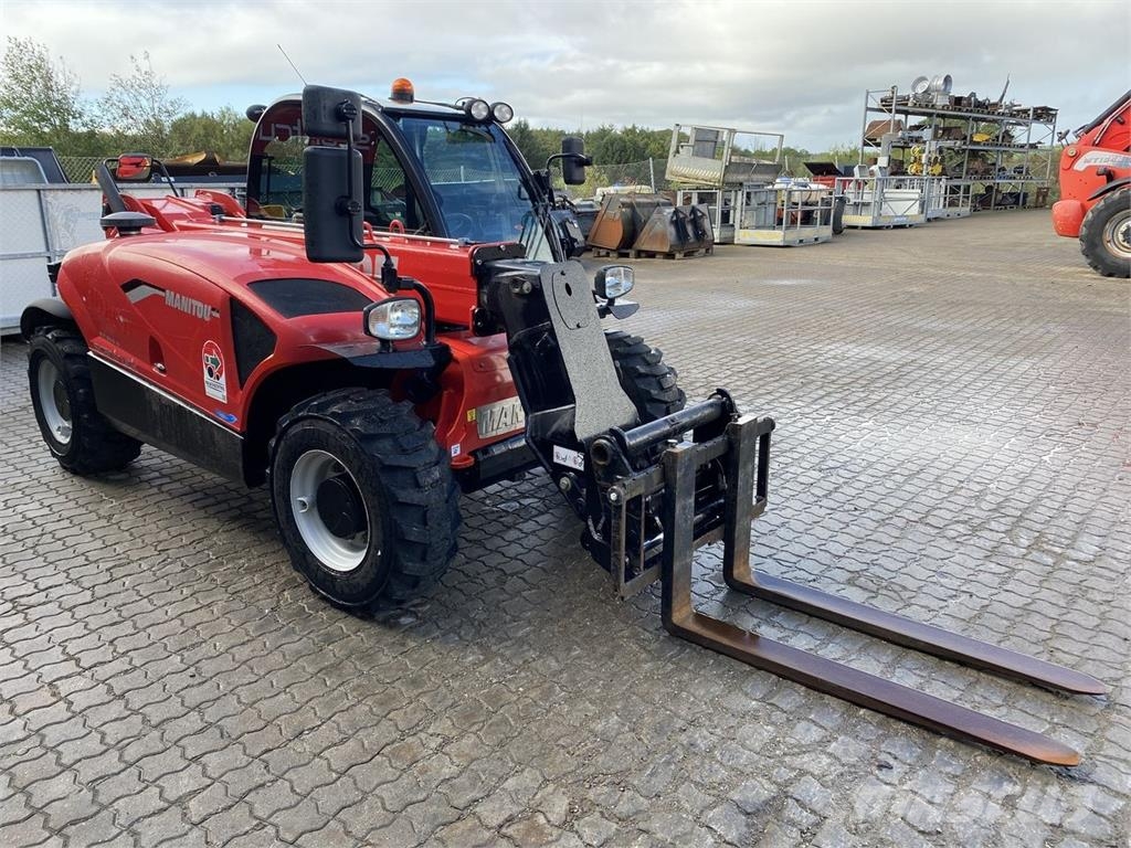 Manitou MT625H COMFORT ST5 Telescopic handlers