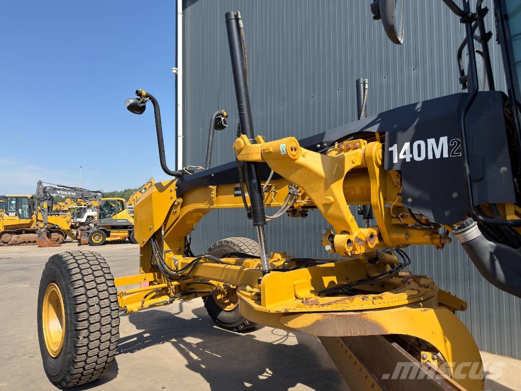 CAT 140M2 Grederji
