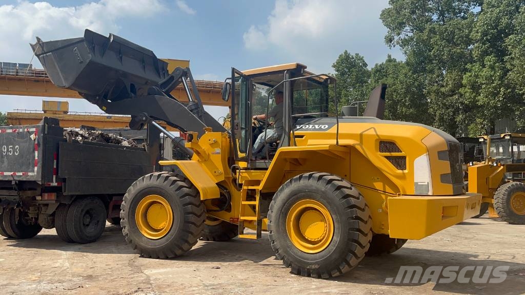 Volvo L 105 휠로우더