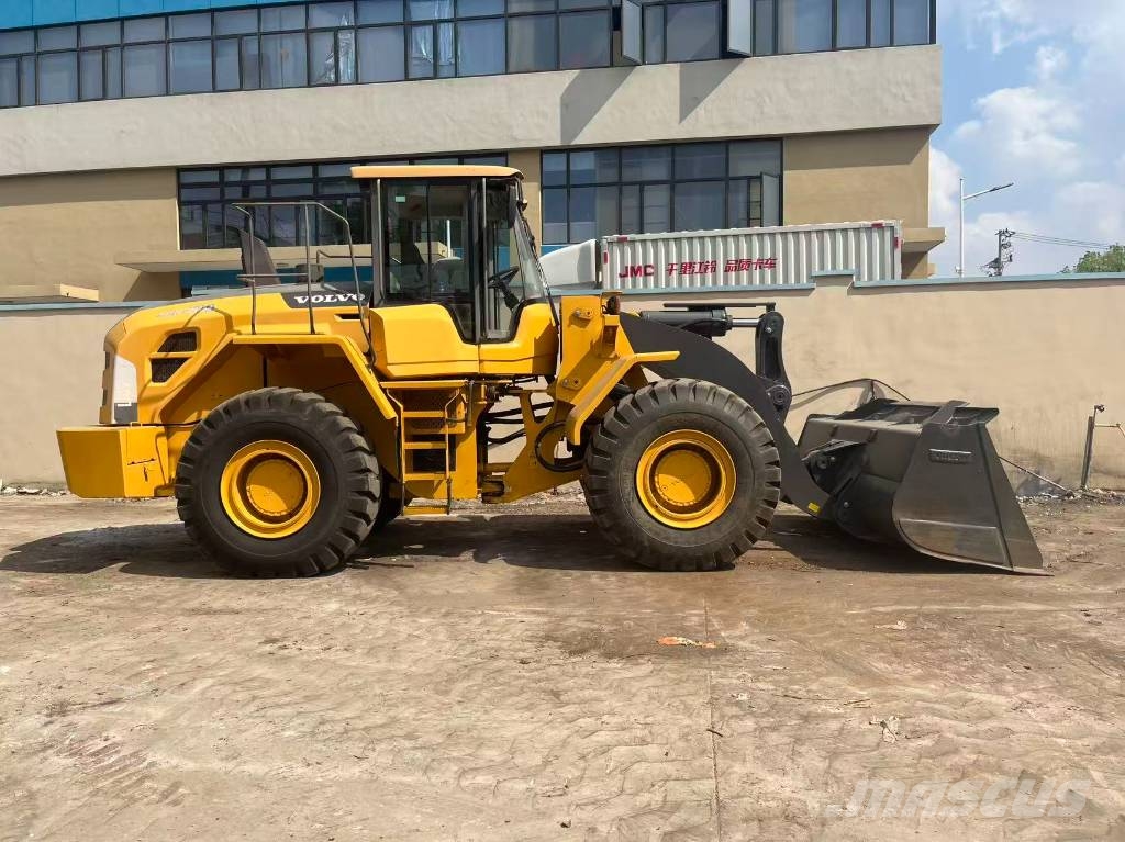 Volvo L 105 휠로우더