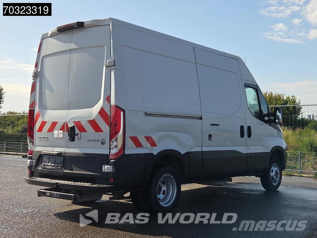 Iveco Daily 35C14 Doppelbereifung L2H2 Klima Tempomat Ka شاحنة مقفلة