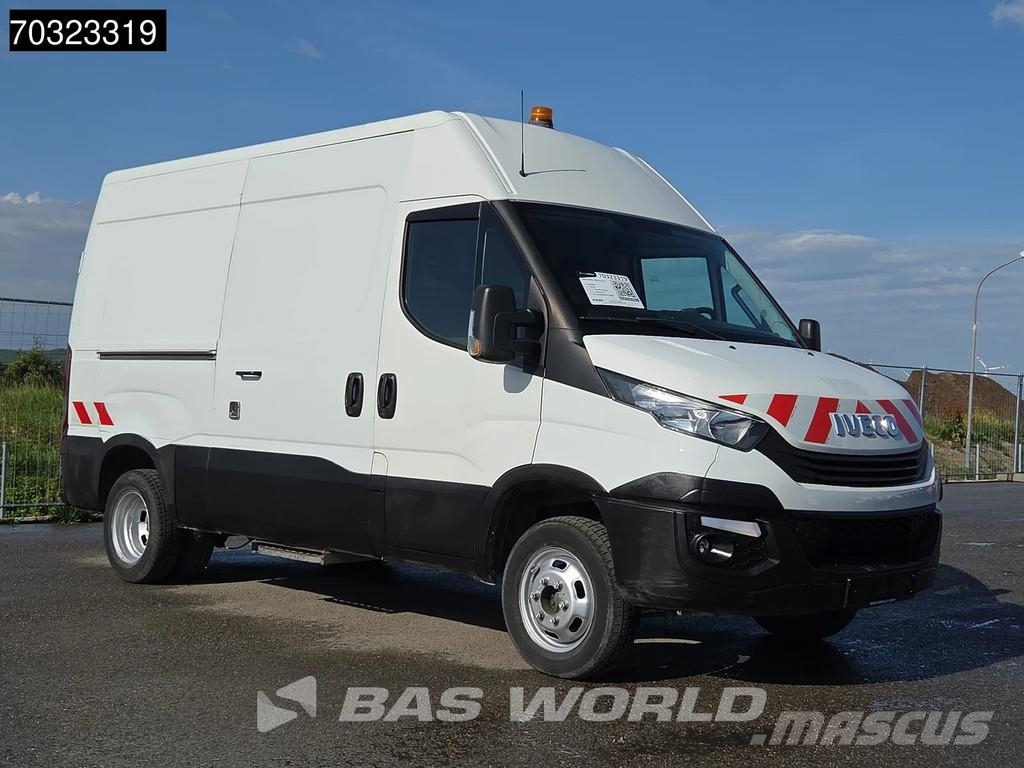 Iveco Daily 35C14 Doppelbereifung L2H2 Klima Tempomat Ka شاحنة مقفلة