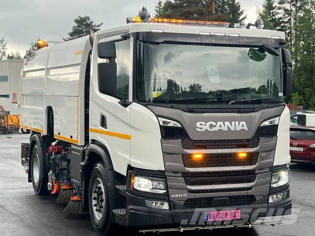 Scania 420 G BH9 Sweeper trucks
