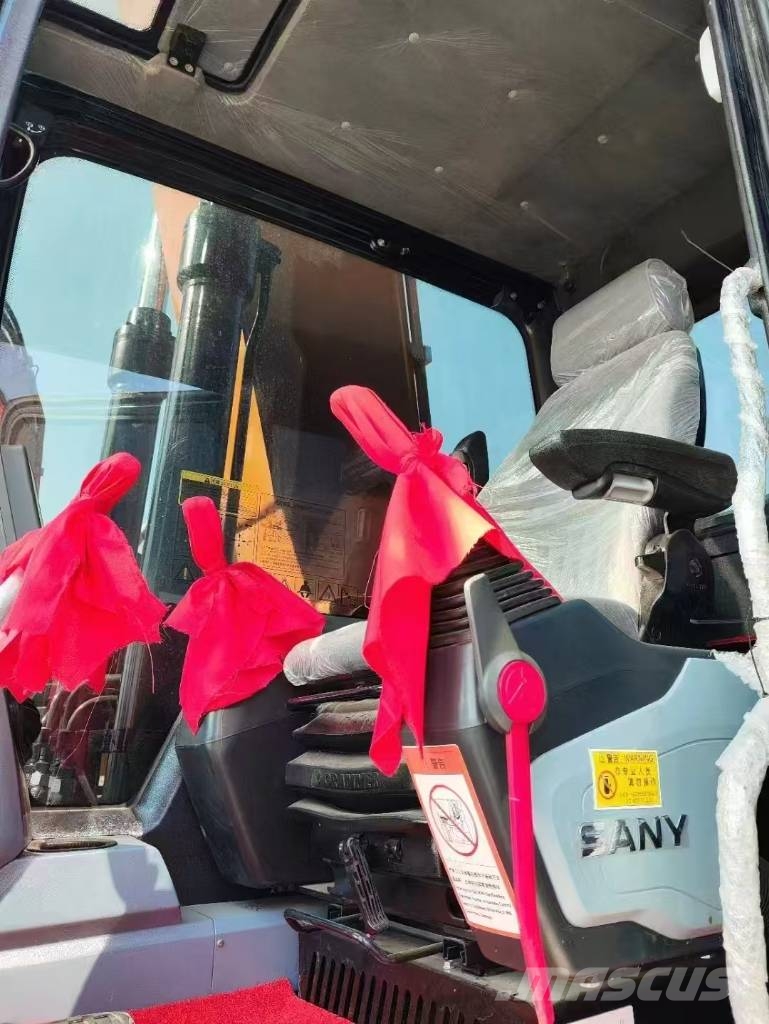 Sany SY215C Escavadoras de rastos