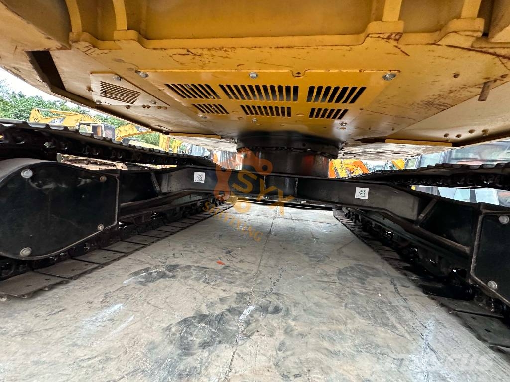 CAT 310 Paletli ekskavatörler