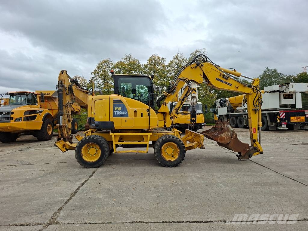 Komatsu PW 118 MR-8 (+ 3 buckets) Wielgraafmachines