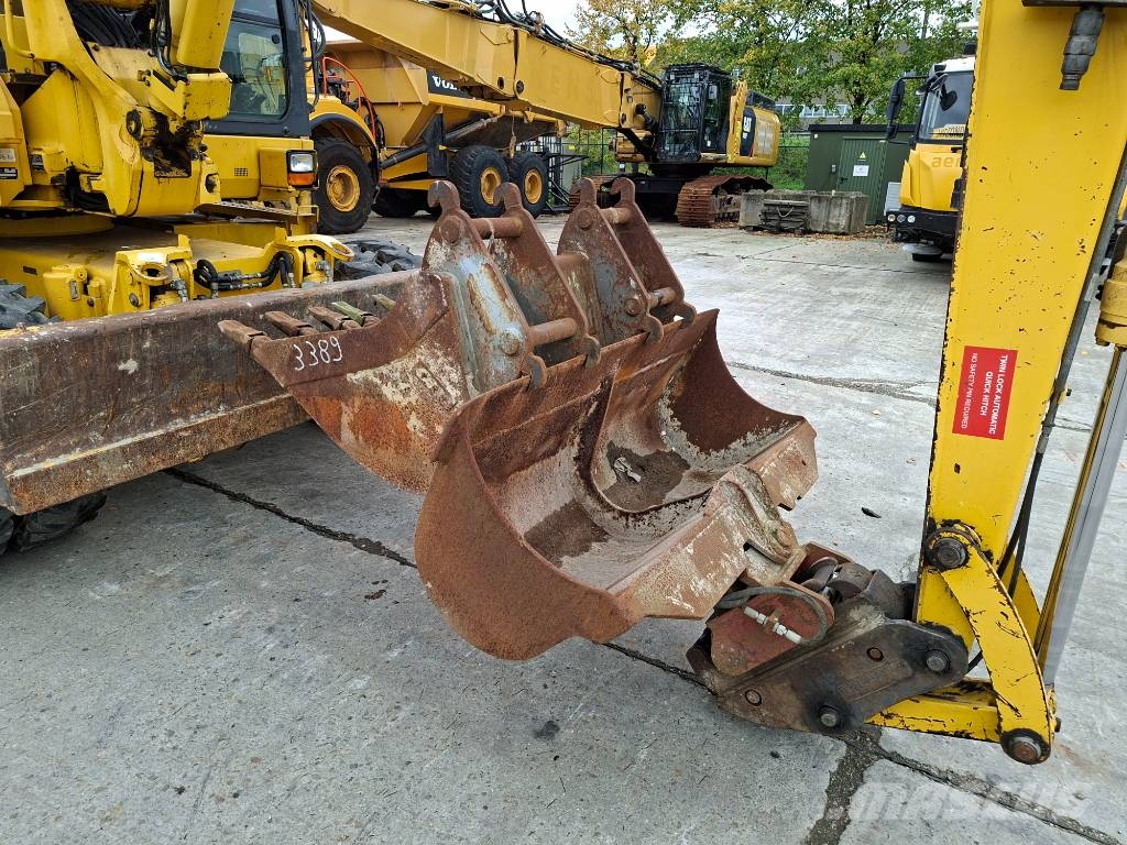 Komatsu PW 118 MR-8 (+ 3 buckets) Wielgraafmachines