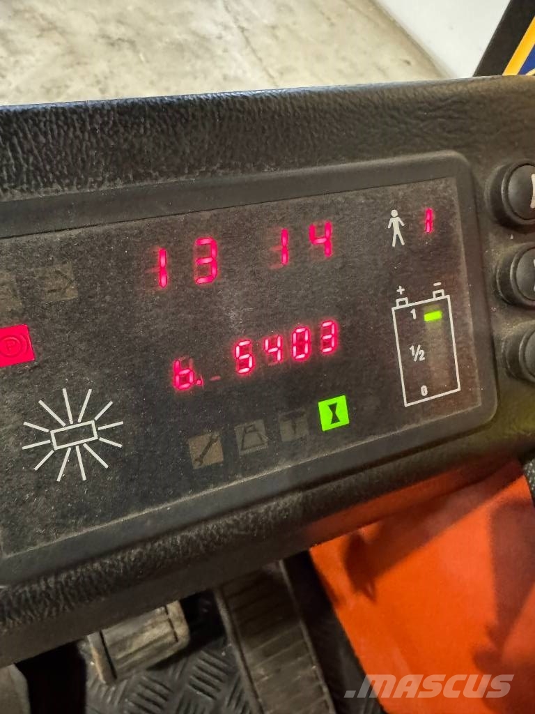 BT truck FRE 270 Nelitietrukit