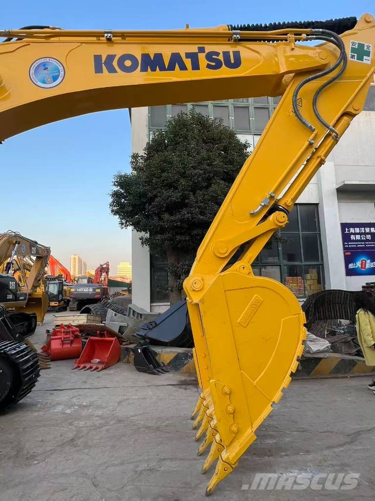 Komatsu PC 360-7 حفارات زحافة