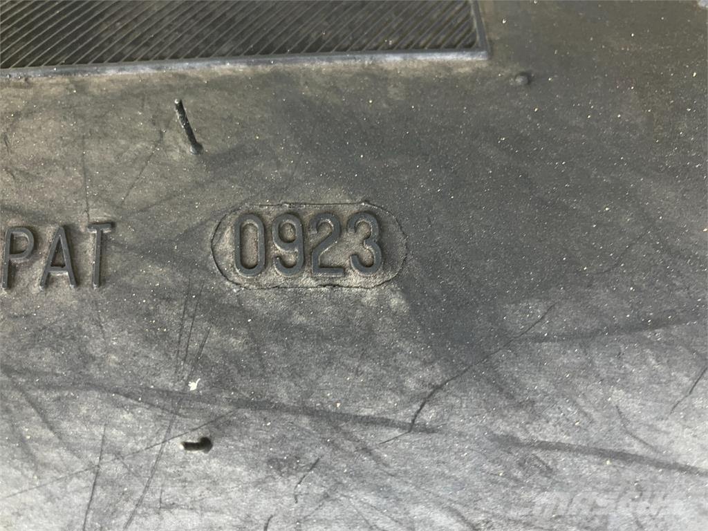 Continental 420/70R24 ماكينات زراعية - غير ذلك