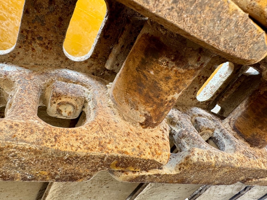 CAT 320 Rupsgraafmachines
