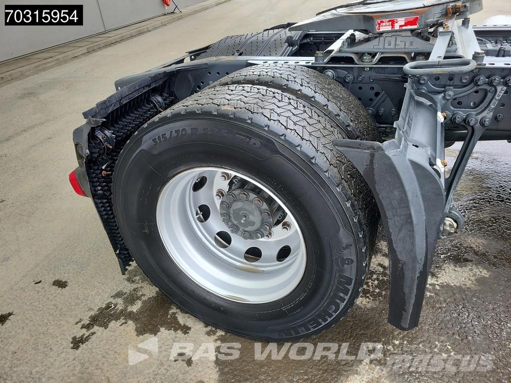 Mercedes-Benz Actros 1843 4X2 Broken Engine! ClassicSpace Retard Trekkers