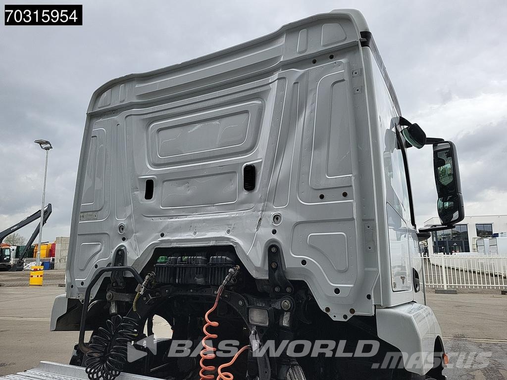 Mercedes-Benz Actros 1843 4X2 Broken Engine! ClassicSpace Retard Влекачи