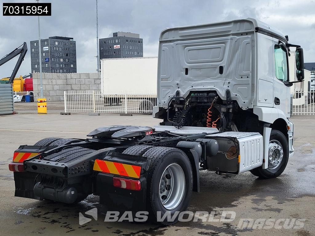 Mercedes-Benz Actros 1843 4X2 Broken Engine! ClassicSpace Retard Влекачи
