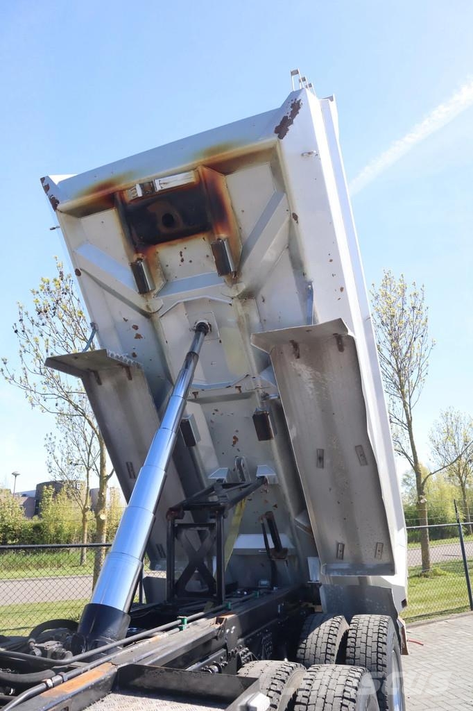 MAN TGS 26.500 | 6X4 | 6x6 hydrodrive |BIG AXLES | EUR Camion benne