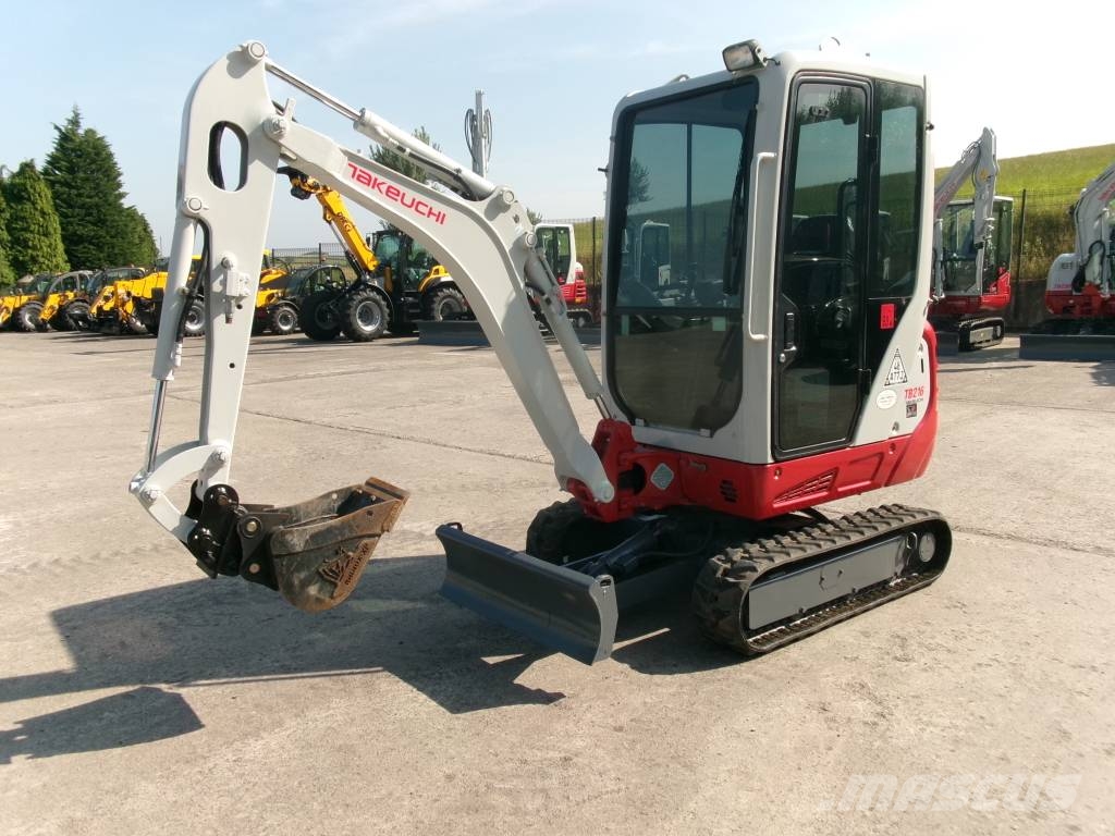 Takeuchi TB 216 Miniescavatori