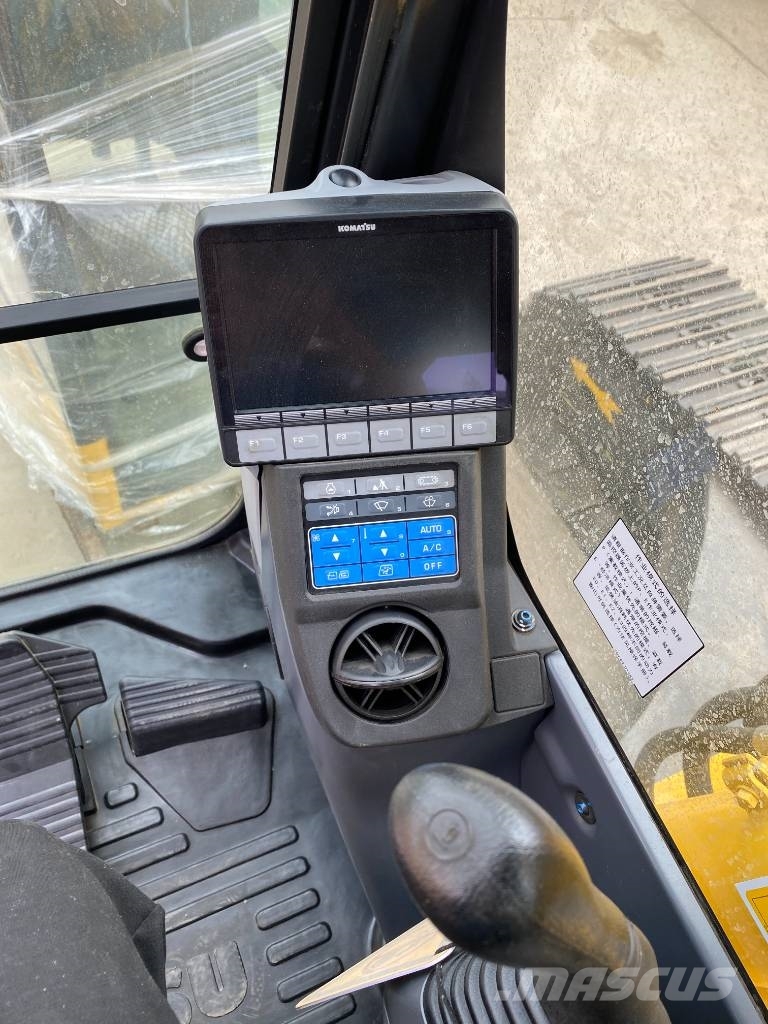 Komatsu PC 240 LC Crawler Excavator Верижен екскаватор