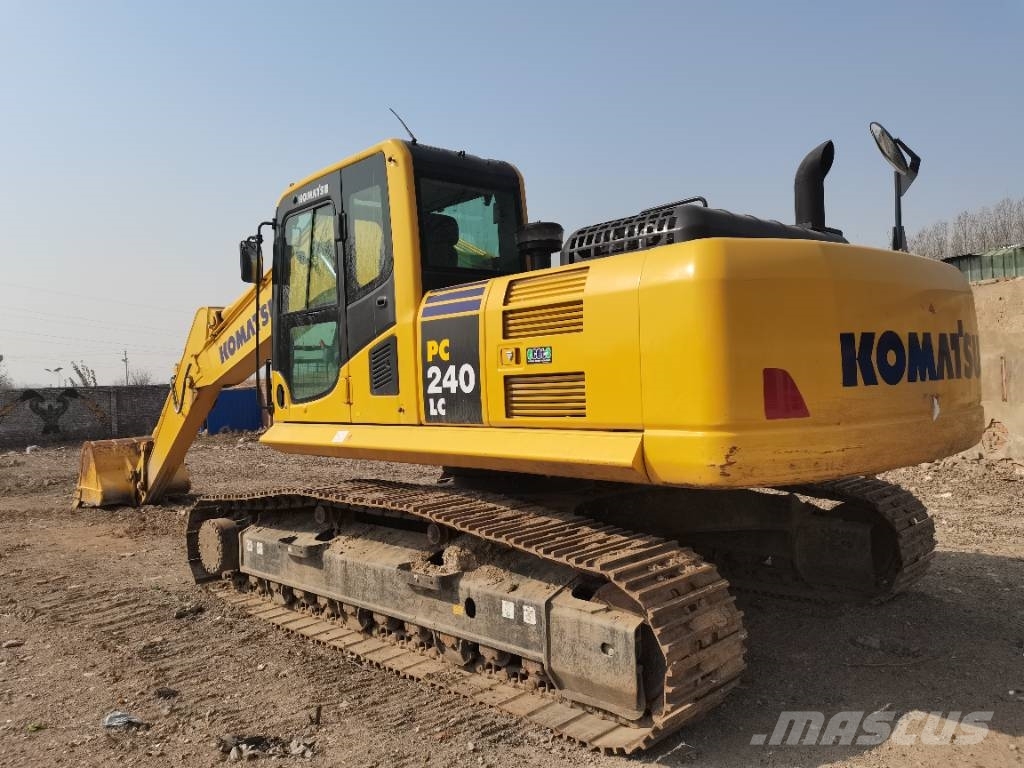 Komatsu PC 240 LC Crawler Excavator Верижен екскаватор