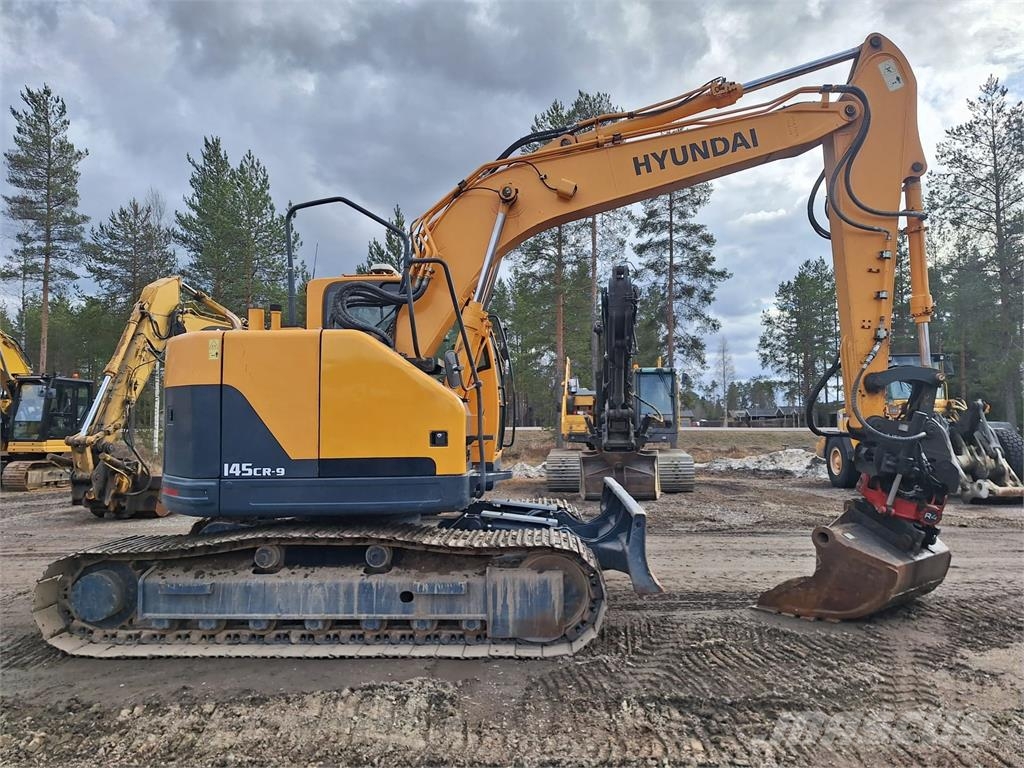 Hyundai R145LCR-9A PYÖRITTÄJÄLLÄ Bageri guseničari