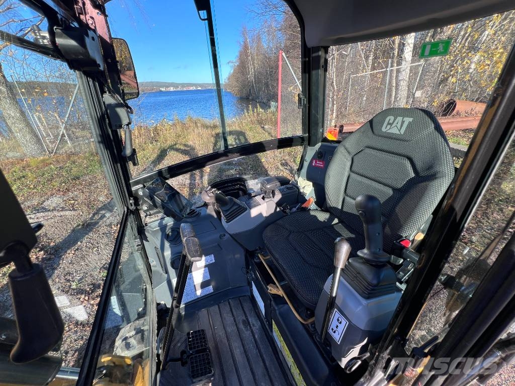CAT 301.8 med vagn 2021 857h Minigrävare < 7t