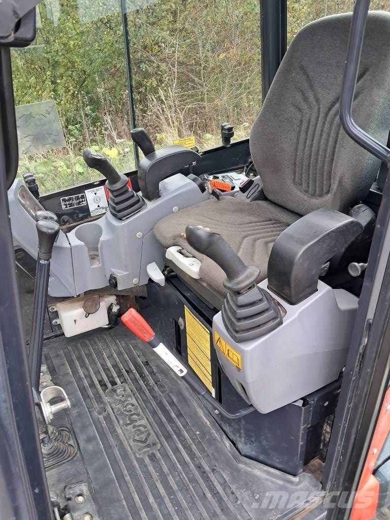 Kubota U 27-4 Mini bageri < 7t