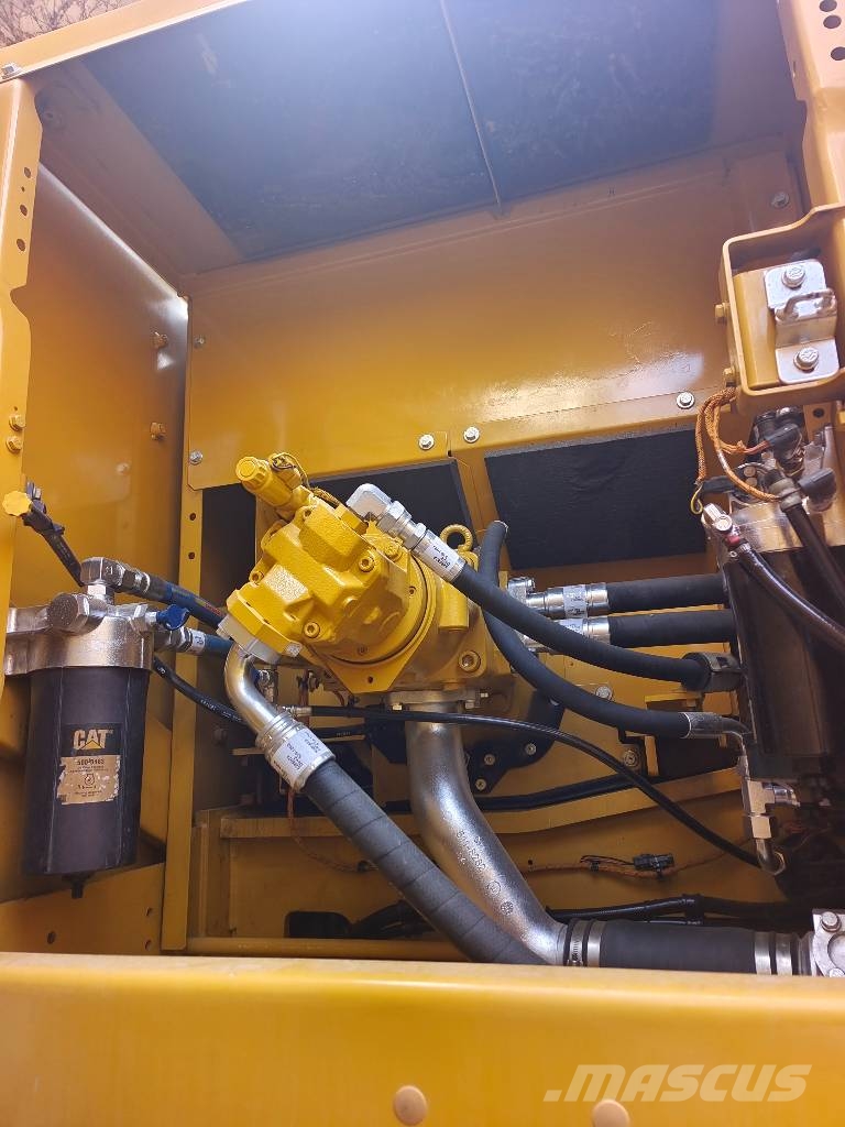 CAT 336 Source factory Верижен екскаватор