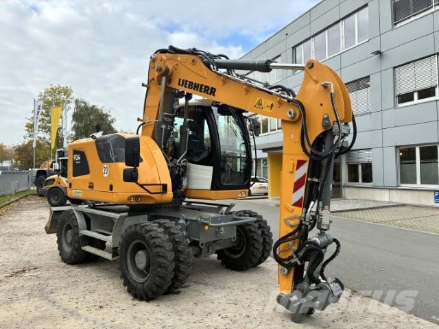 Liebherr A 914 Compact Litronic Wielgraafmachines