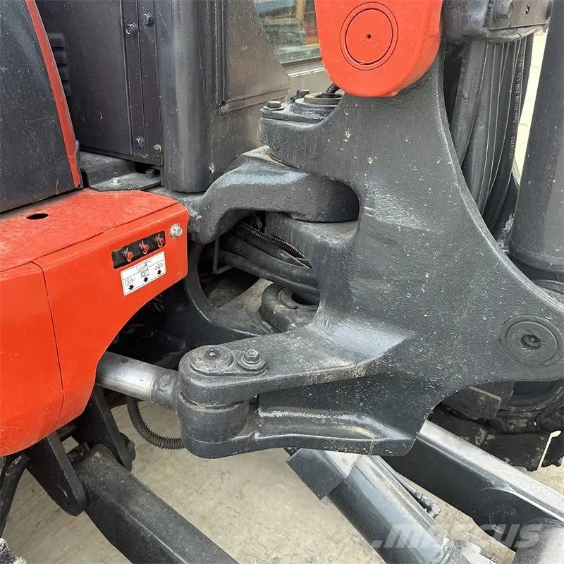 Kubota KX165 Lánctalpas kotrók