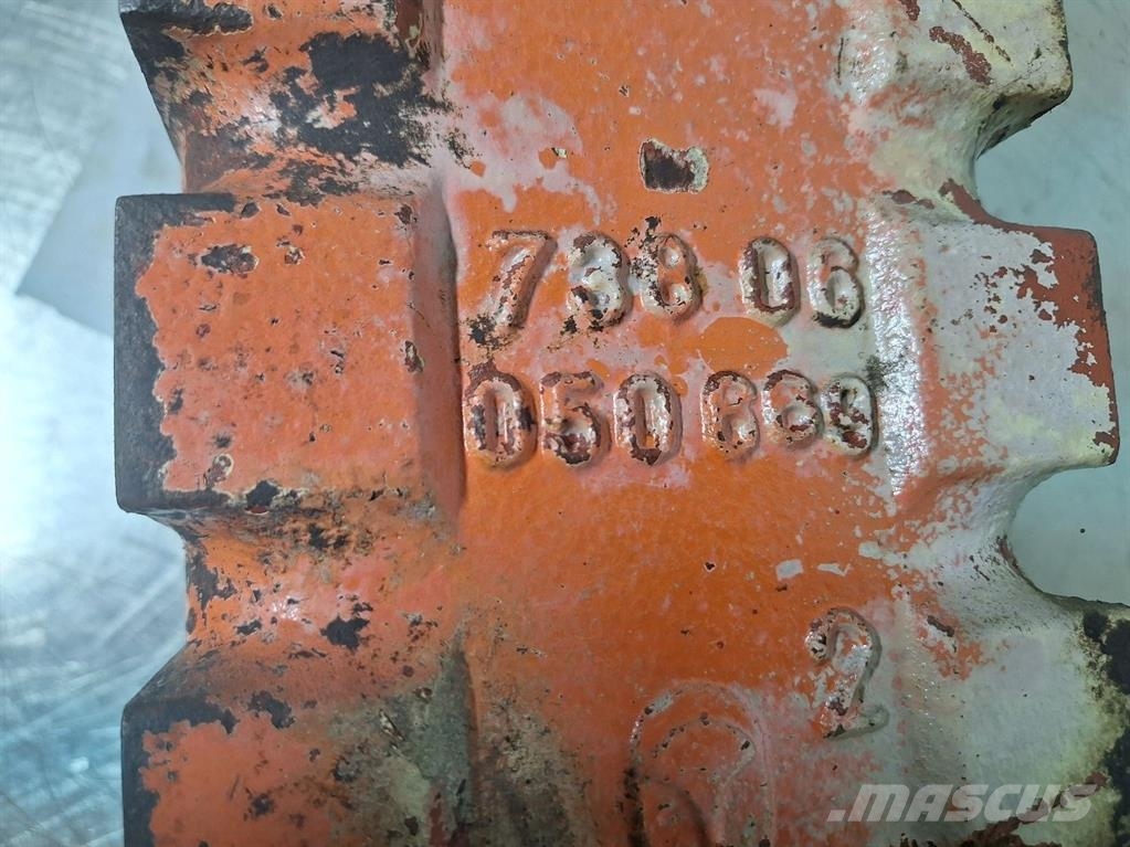 Hurth 73806050669-Axle housing/Achskörper/Astrechter محور العجلة