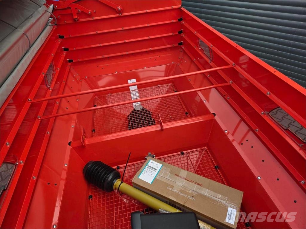 Maschio PRIMO EW3 3200Liter Trosilniki mineralnega gnojila