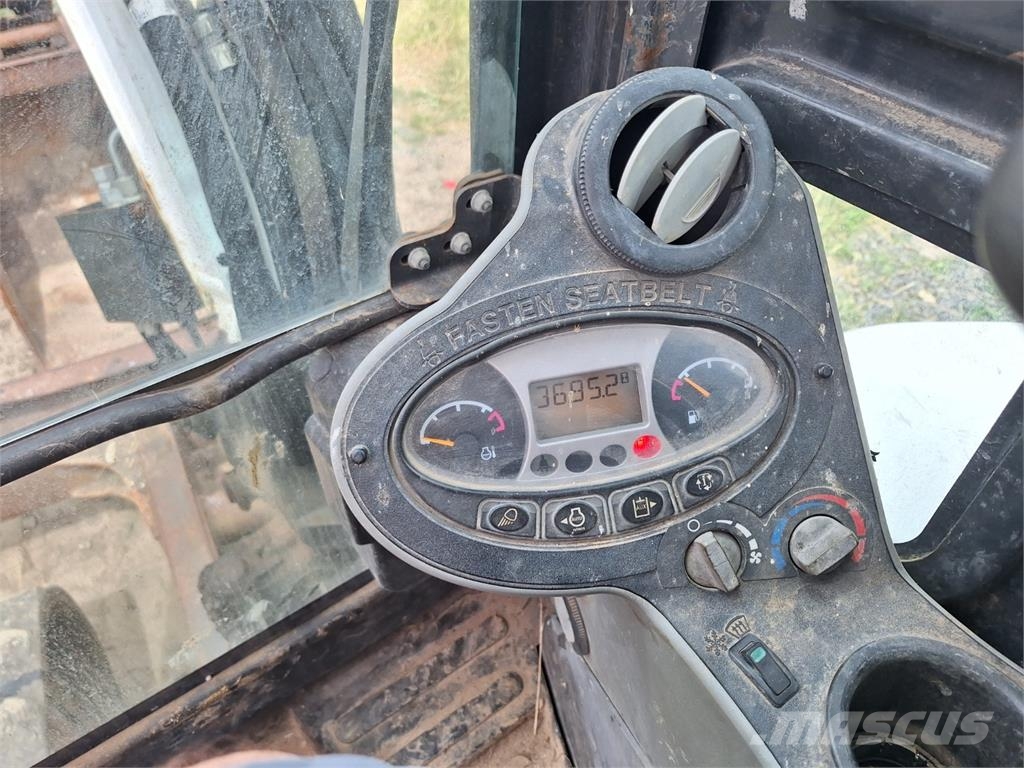Bobcat E 55 Muut autot