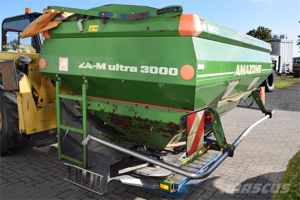 Amazone ZA-M 3000 Ultra 미네랄 살포기