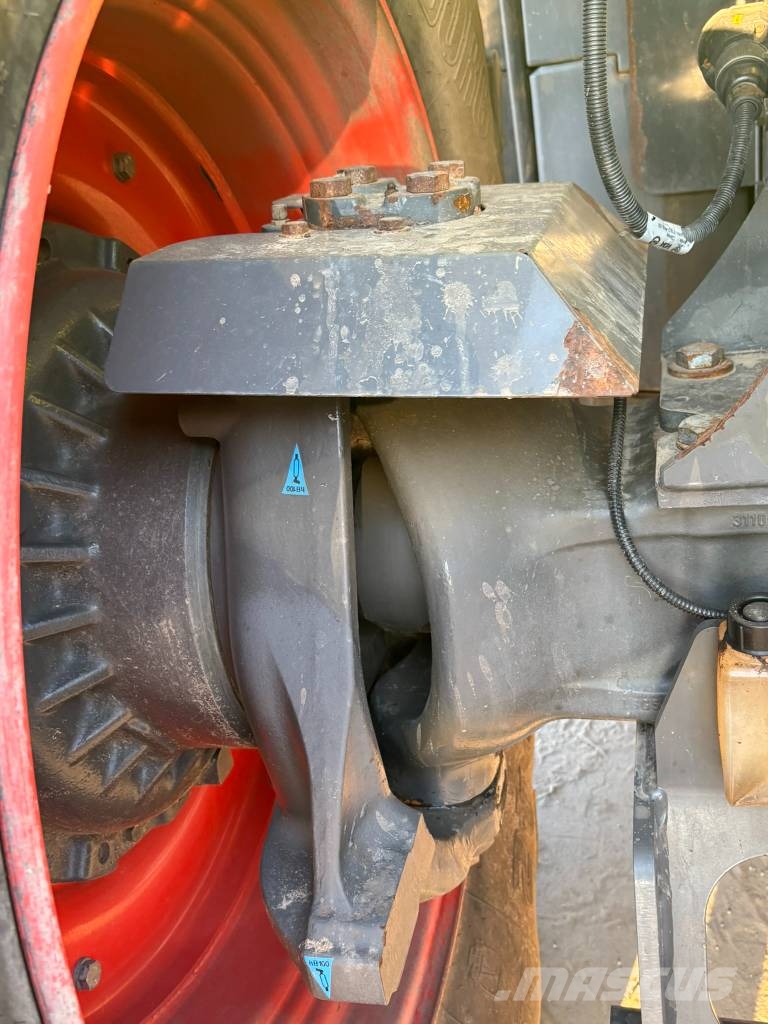 CLAAS Xerion 5000 Trac VC Трактори