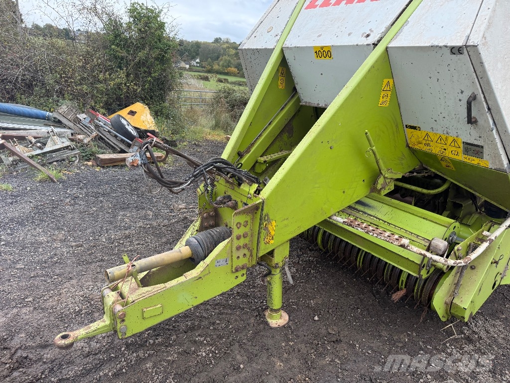 CLAAS Quadrant 2200 محزمات مربعة