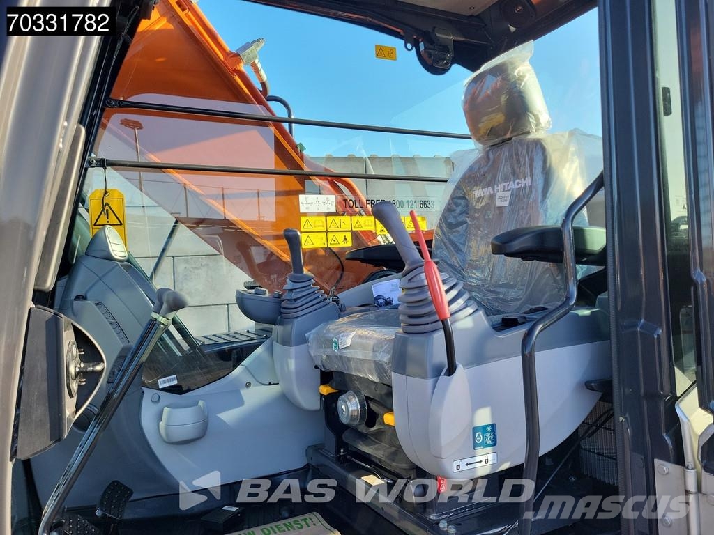Hitachi ZX220 LC-5G Kāpurķēžu ekskavatori