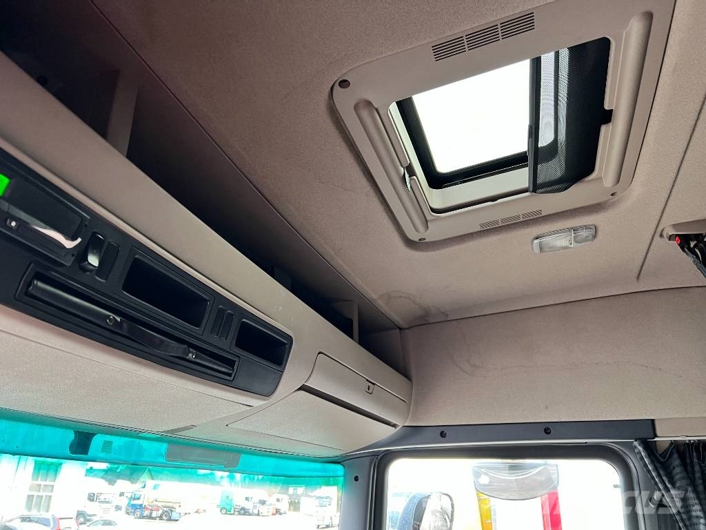 Scania R470CB6X2HNZ MANUAL ,FULL STEEL,only 378840km!! 商用底盤車
