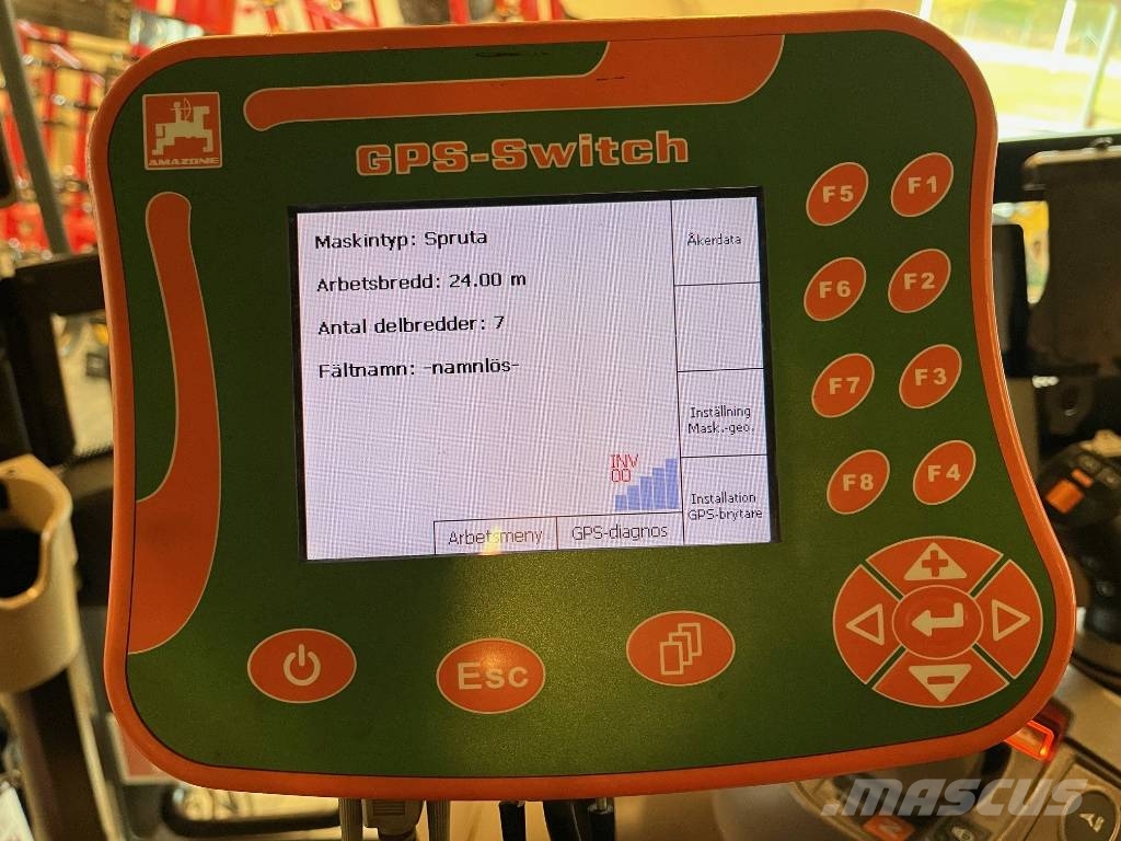 Amazone UX 3200 Special Getrokken spuitmachines