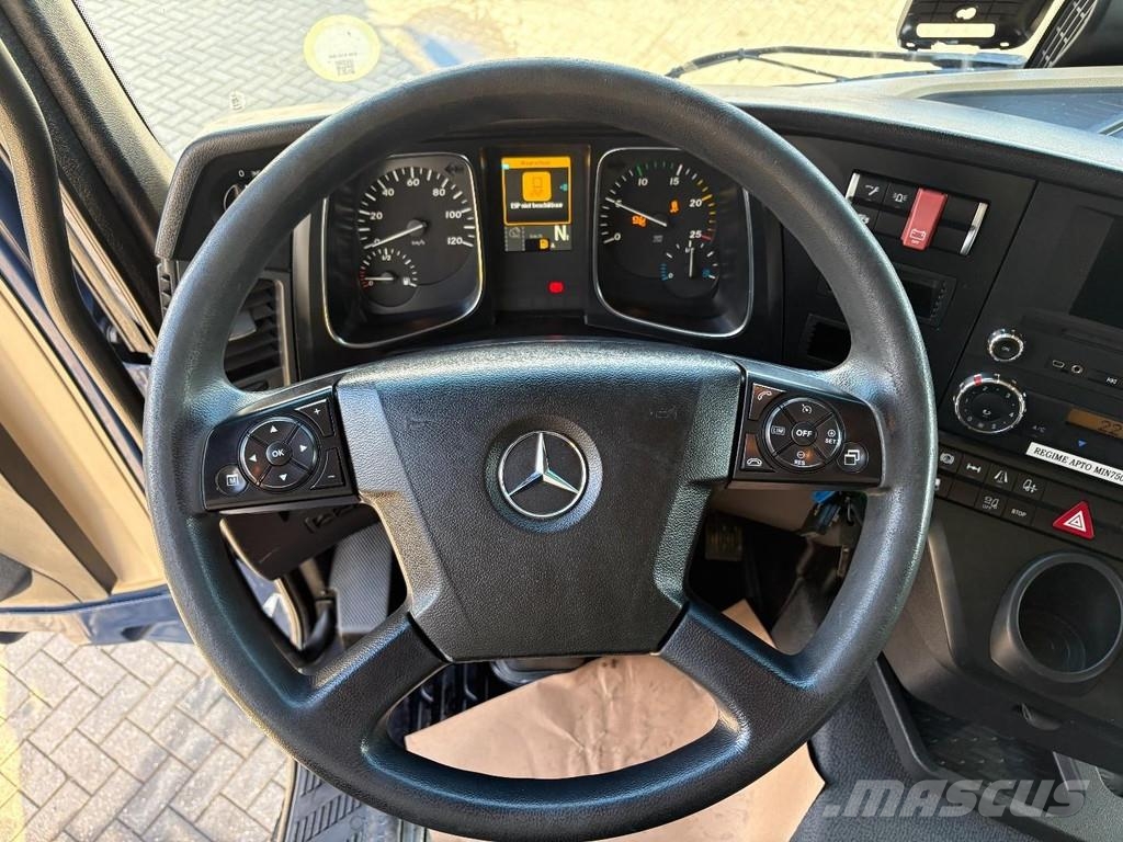 Mercedes-Benz Actros 1846 + 9x in stock Sattelzugmaschinen