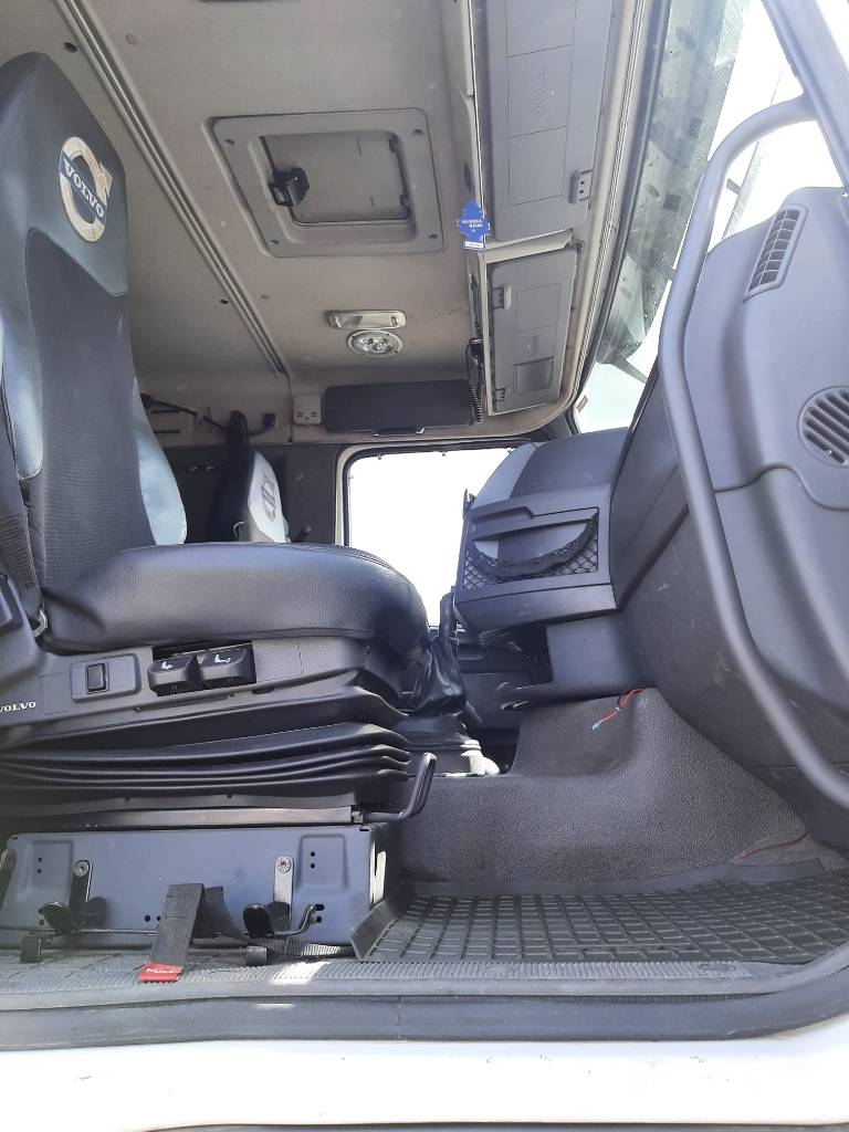 Volvo FH 13 شاحنات أشجار