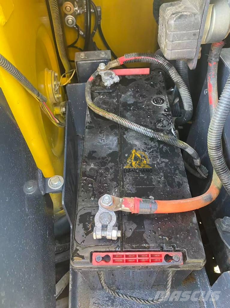 Komatsu 56 حفارات صغيرة أقل من 7 طن (حفارات صغيرة)