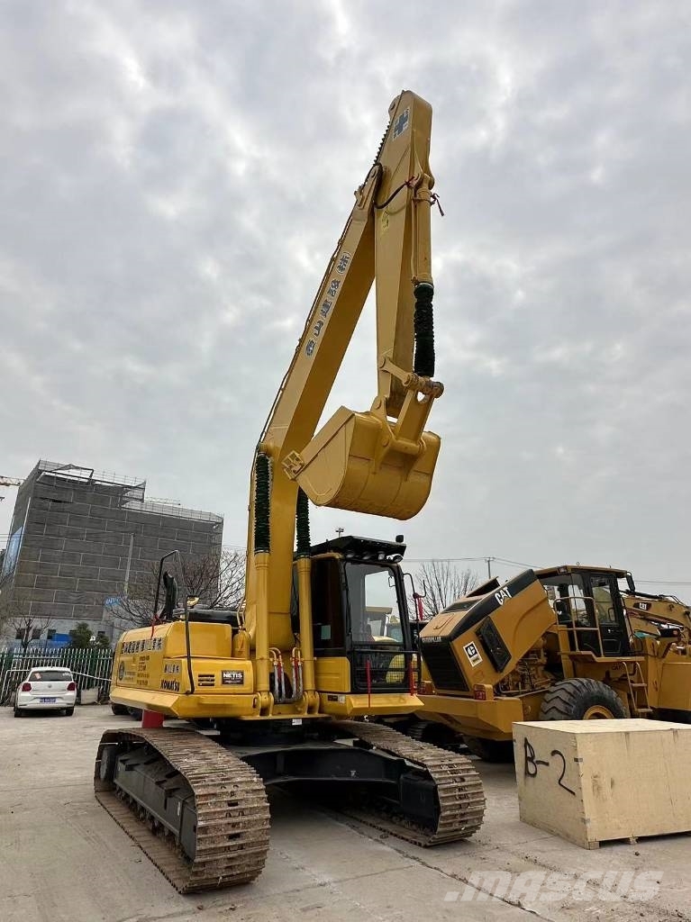 Komatsu PC 220-8 Gravemaskiner på larvebånd