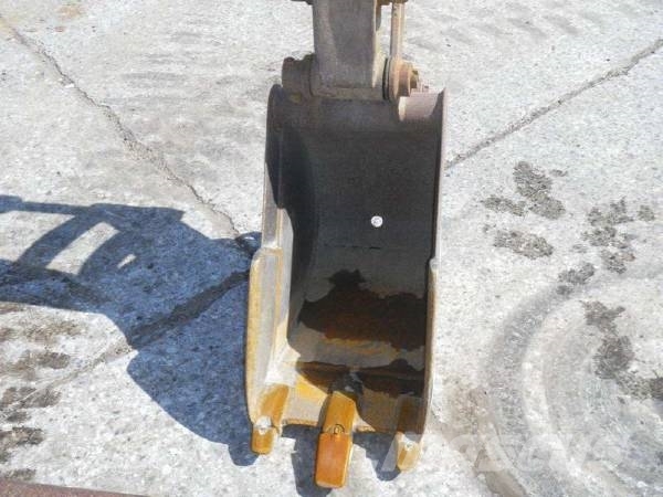 Komatsu PC30UU-3 Εκσκαφάκι (διαβολάκι) < 7t