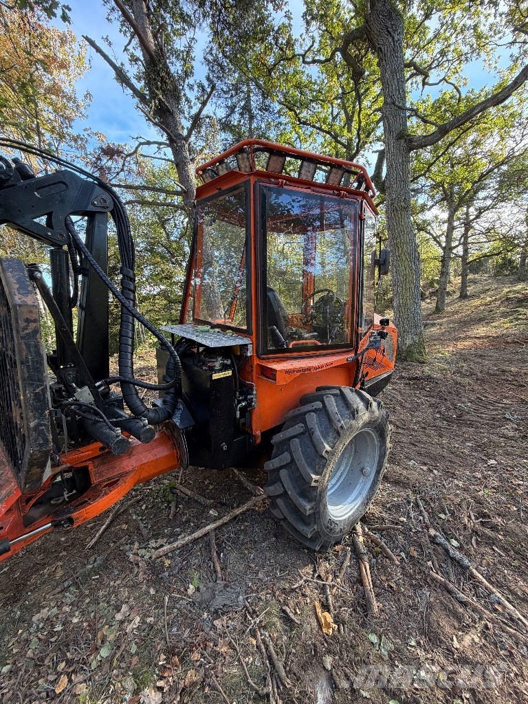 Woodtiger GJ 30 شاحنات