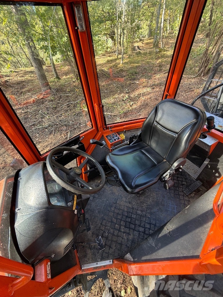 Woodtiger GJ 30 شاحنات