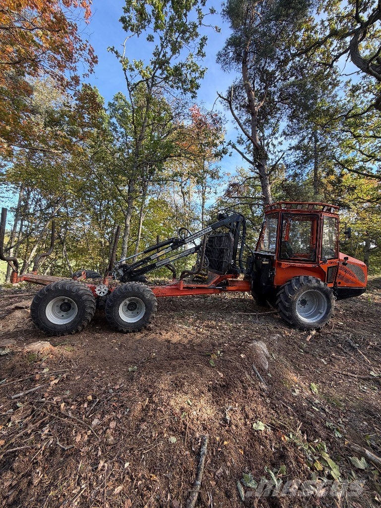 Woodtiger GJ 30 شاحنات