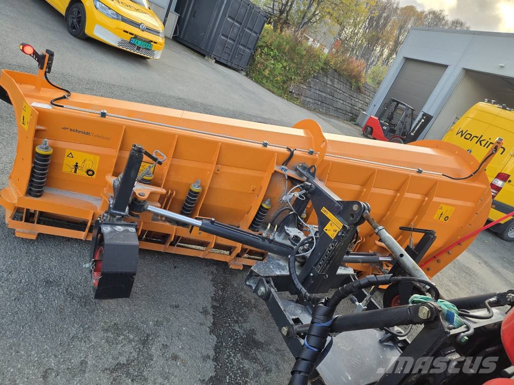 MAN TGX 26.580 Tipper trucks