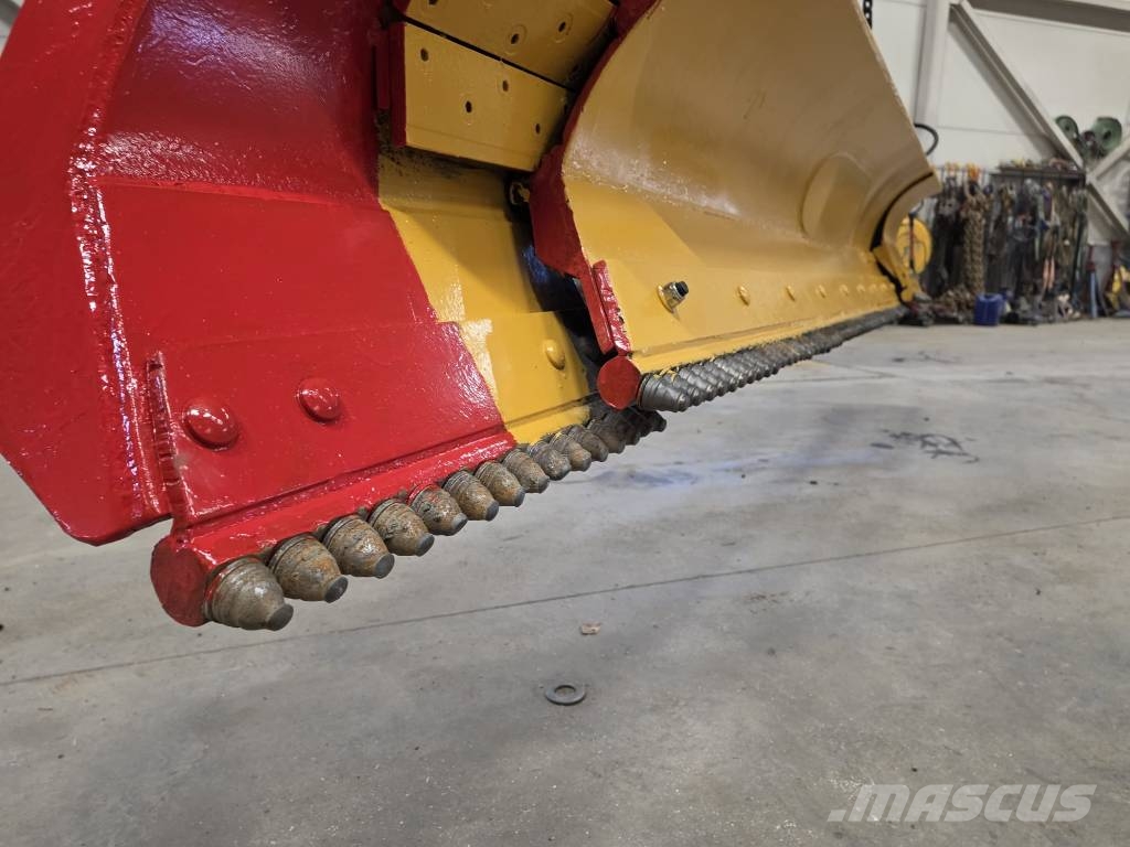 MAN TGX 26.580 Tipper trucks