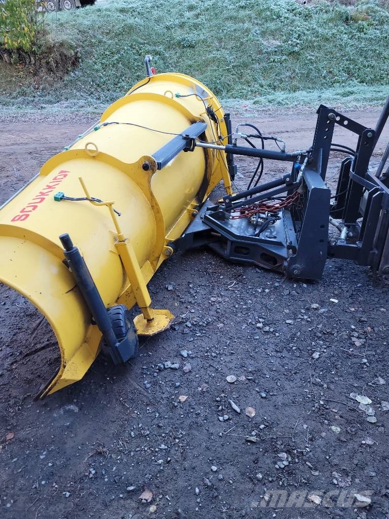 Soukkio Maantieaura 3,35 MK Sněžné pluhy, přední sněhové radlice