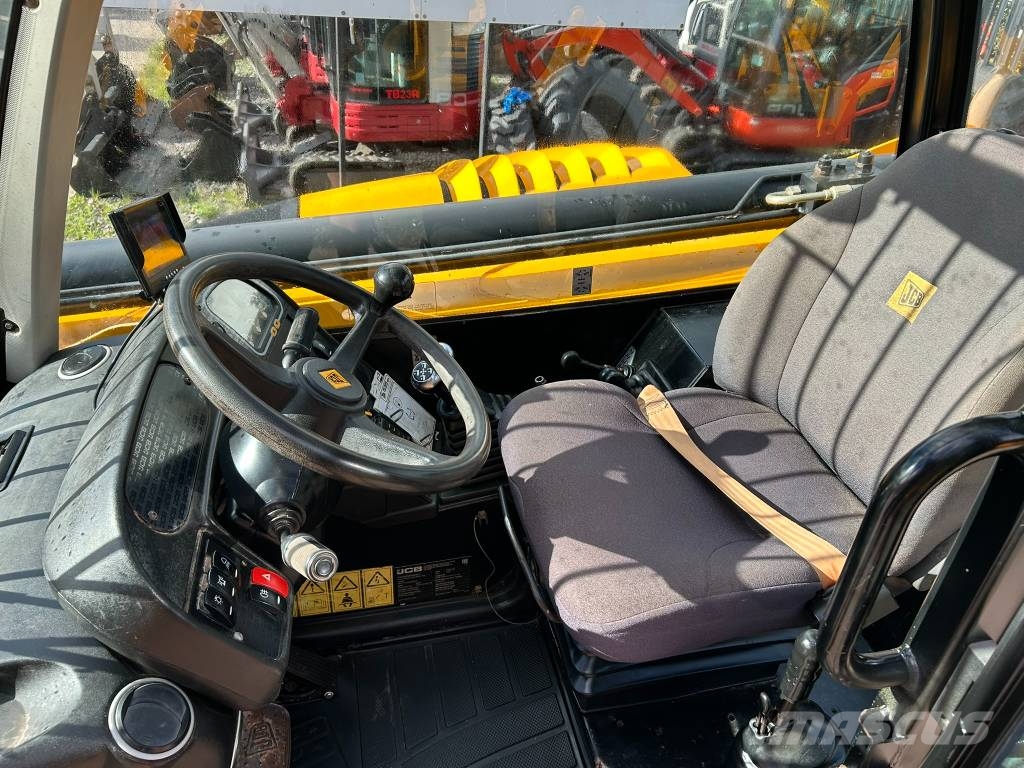JCB 535-125 Hiviz Teleskopski viličarji