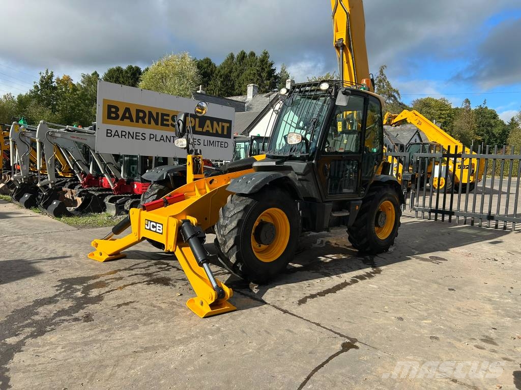 JCB 535-125 Hiviz Teleskopski viličarji